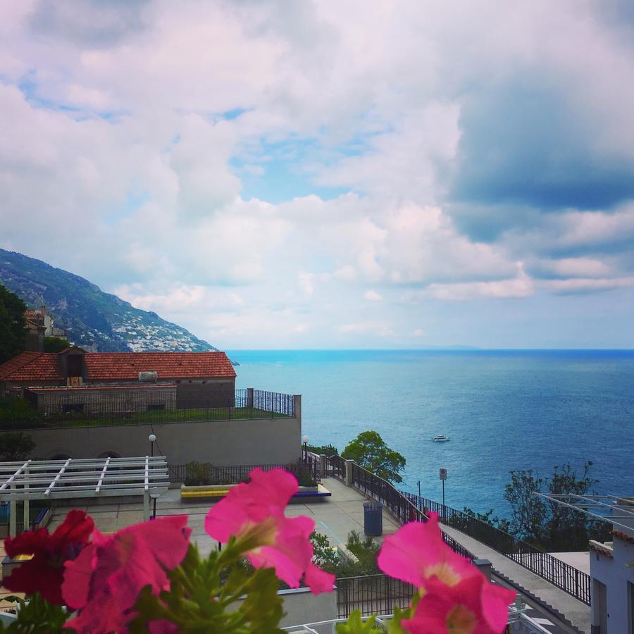 Hotel Villa Delle Palme In Positano Exterior photo